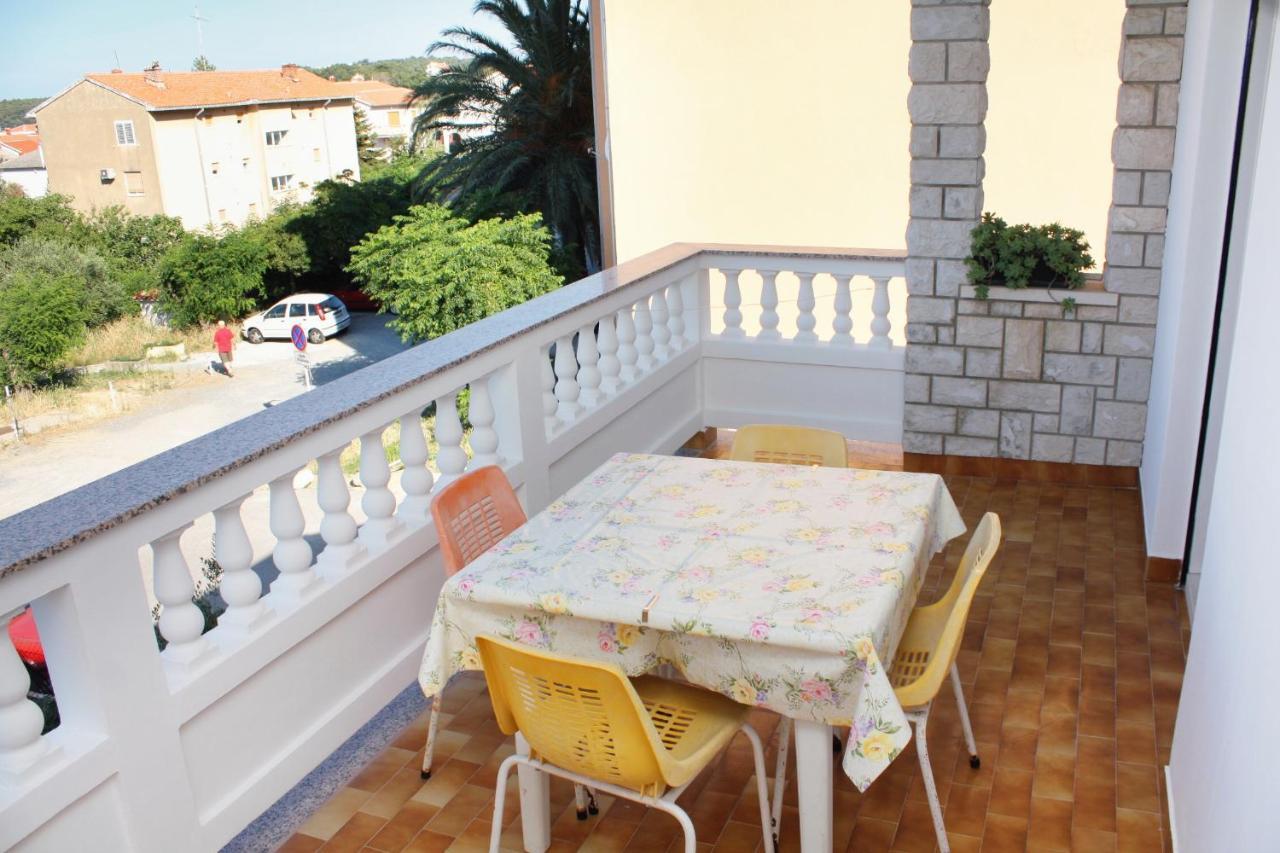 Apartments And Rooms With Parking Space Palit, Rab - 5061 Exterior photo